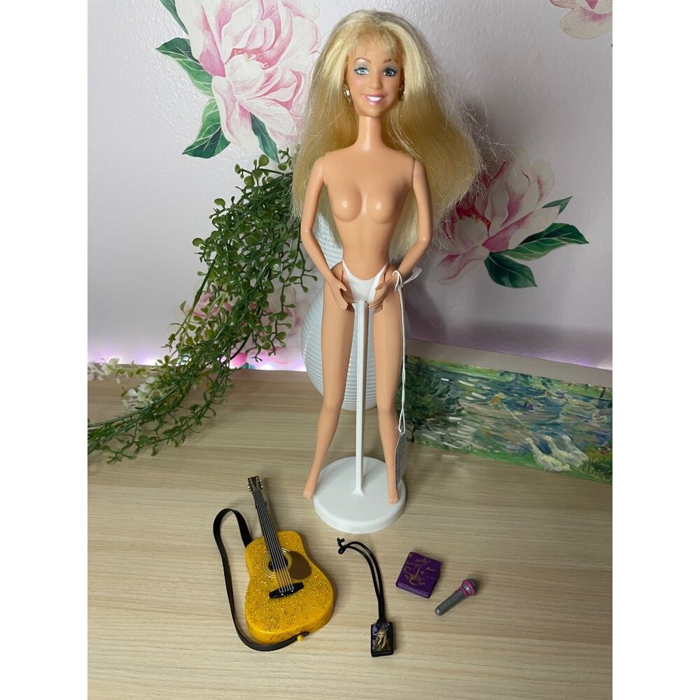 2006-2008 Disney Hannah Montana Doll
